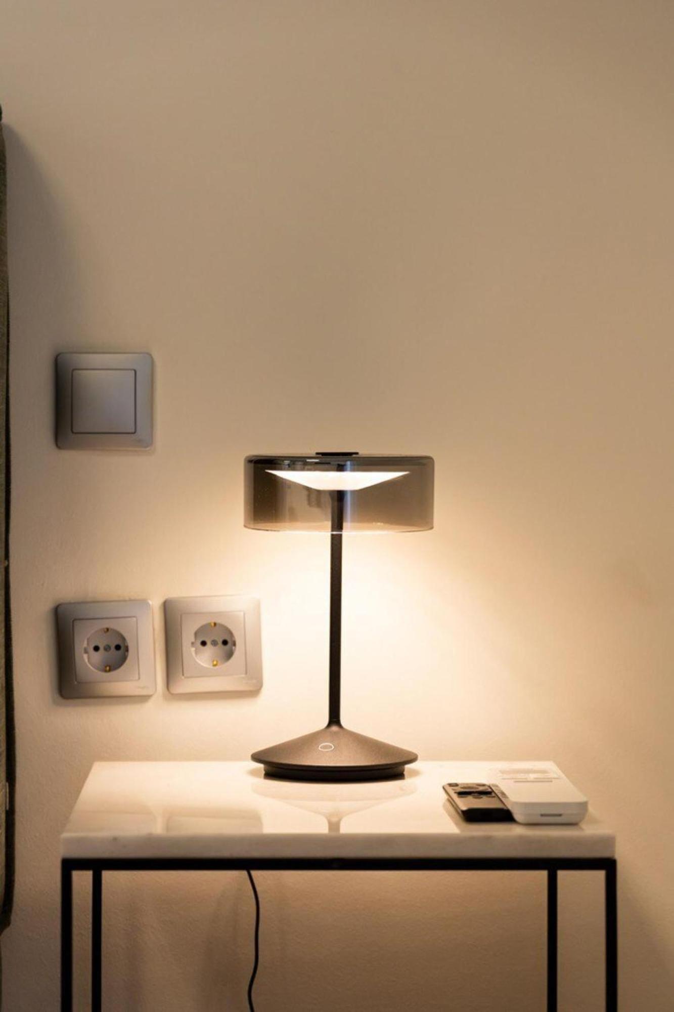 Bright And Stylish In Palaio Faliro Daire Atina